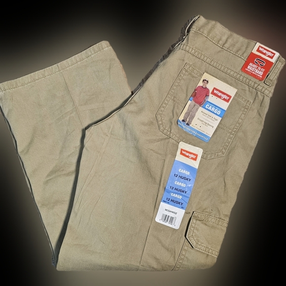 NWT Boys 12 Husky Wrangler Tan Cargo Pants 12 H - Picture 1 of 8
